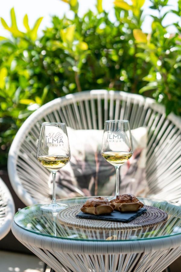 Villa Ilma Luxury Rooms アルツァケーナ エクステリア 写真