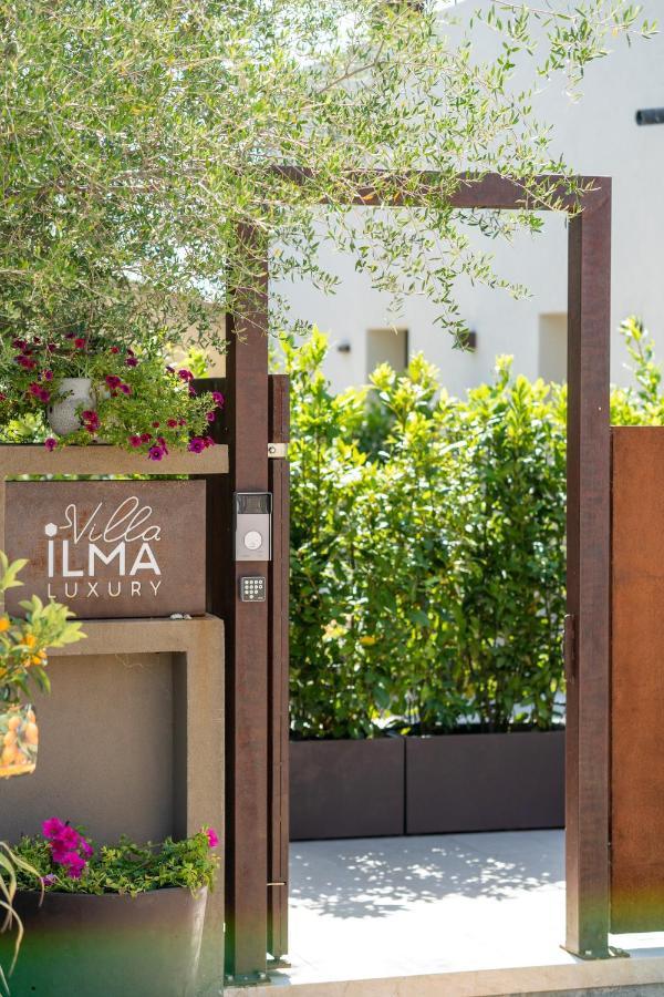 Villa Ilma Luxury Rooms アルツァケーナ エクステリア 写真